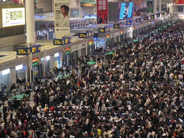 长三角铁路、铁路上海站双双创下单日旅客发送量历史新高